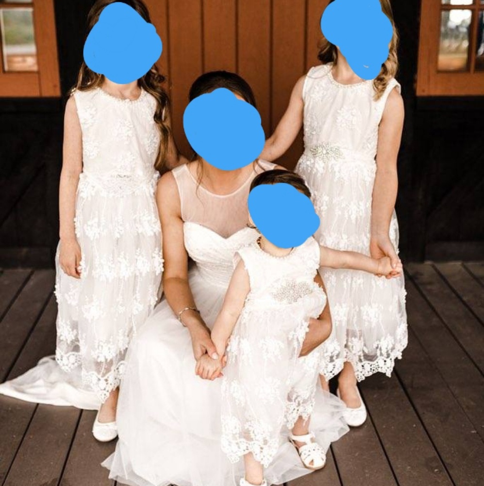NEW Trish Scully Lace Flower Girl Dress